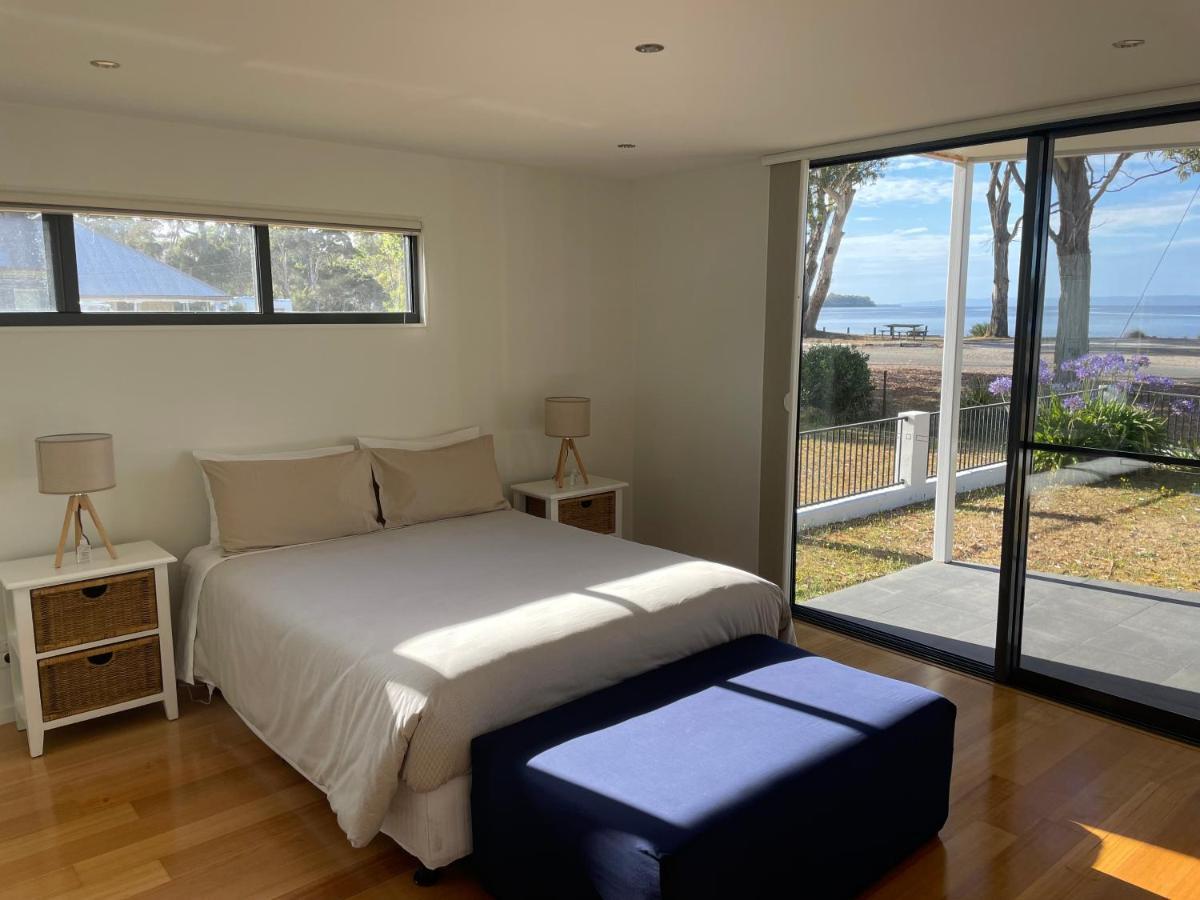 Gull Apartment Strahan Bagian luar foto
